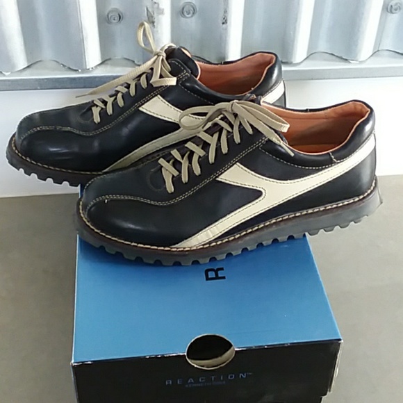 Kenneth Cole Bowling Shoe 7 